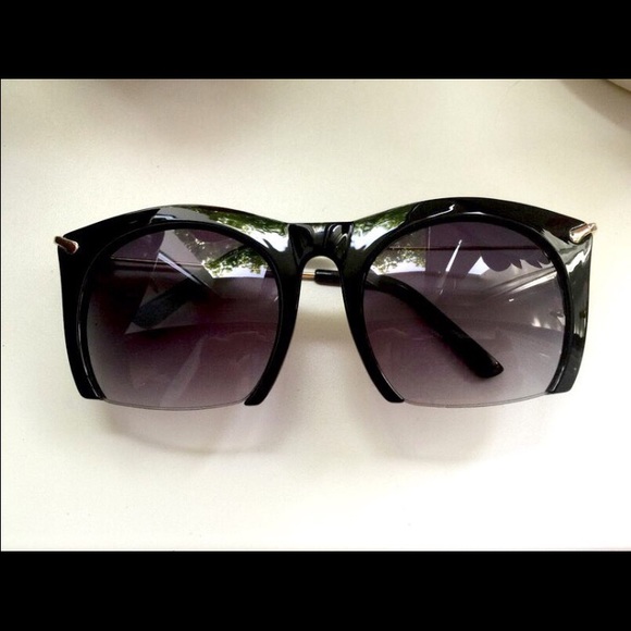 Black rimless bottom sunglasses - Picture 2 of 4