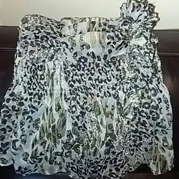 Strapless Blouse - Picture 4 of 4