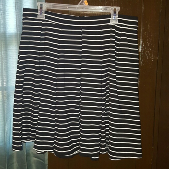 Cynthia Rowley striped skirt  size large
