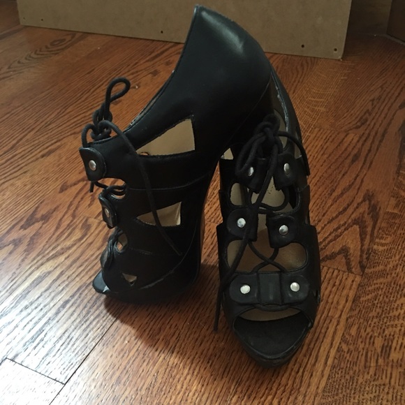 Guess black heels - Picture 2 of 3