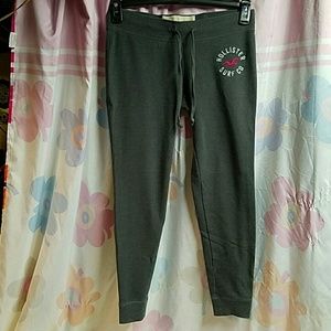 Hollister skinny sweatpants