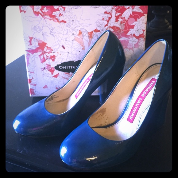 Chinese laundry blue round toe chunky heel