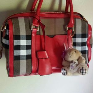 GORGEOUS BRAND NEW BAG