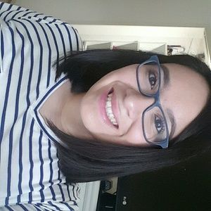 Meet your Posher, Alexis