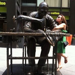 Meet your Posher, Laura m