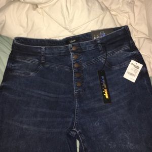 High waisted skinny jeans