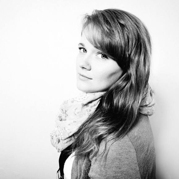 Meet your Posher, Katie - Picture 1 of 1