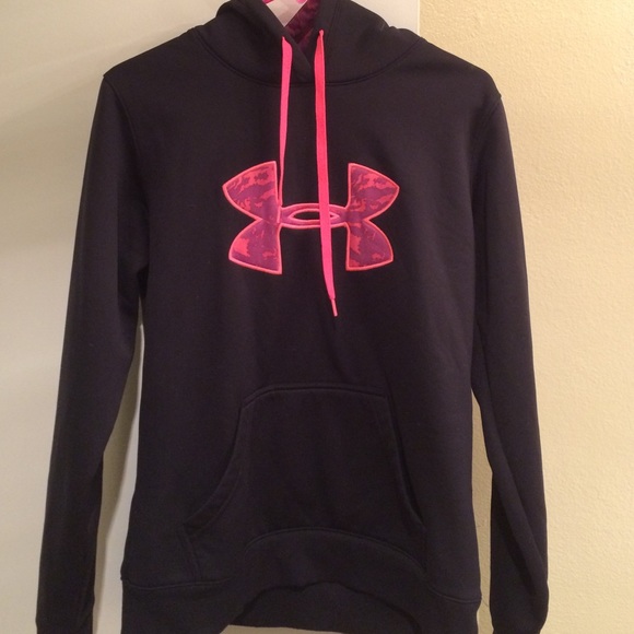Under Armour UA Storm Hoodie. Size Medium. GUC.