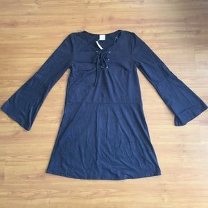 Black long sleeve velvet dress
