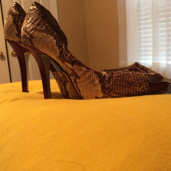 Jessica Simpson - Picture 2 of 2