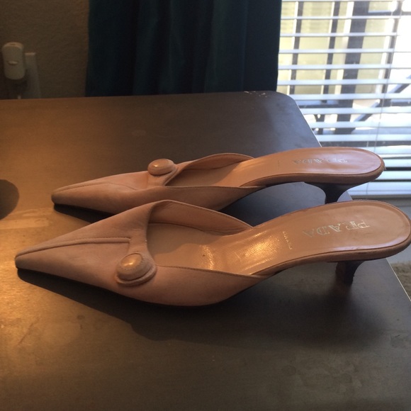 Prada kitten heels - Picture 4 of 4