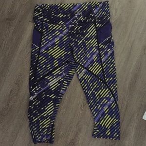 Athleta Stride Capri