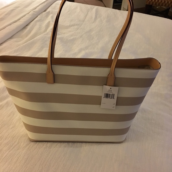 Kate Spade Sawyer Street Margareta Tote - Picture 2 of 4