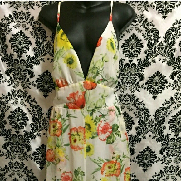 Jumper - Picture 2 of 3