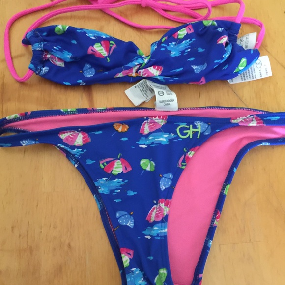 Gilly Hicks 2pc - Picture 1 of 4