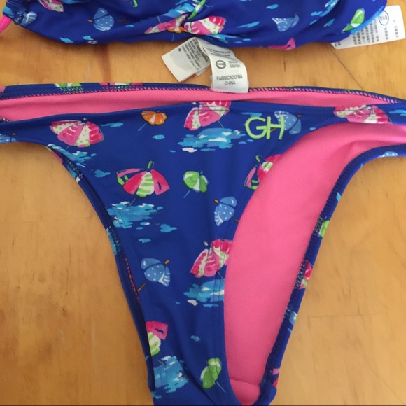 Gilly Hicks 2pc - Picture 2 of 4