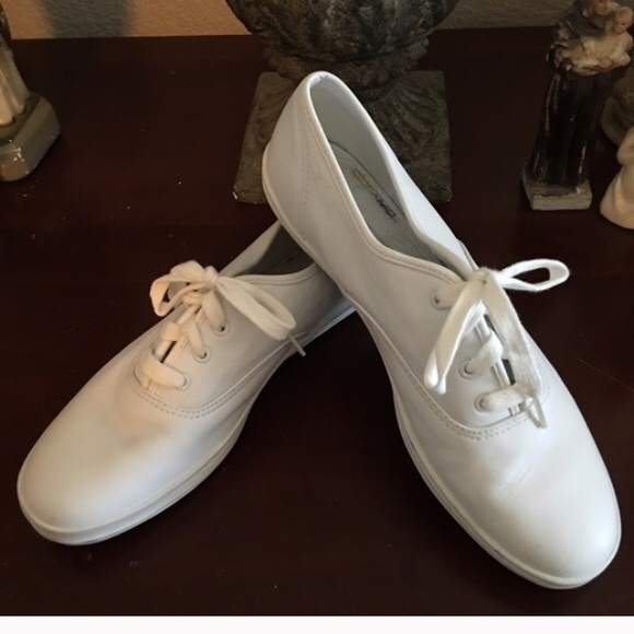 Classic white leather keds