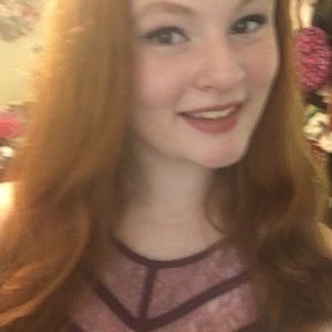 Meet your Posher, Romie