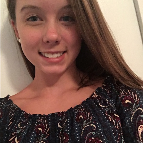 Meet your Posher, Erin - Picture 1 of 1