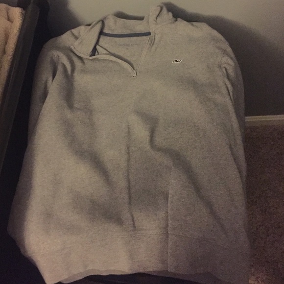 Vineyard vines pullover