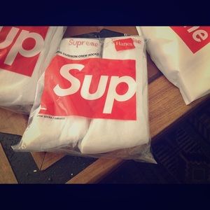 2 Supreme white Hanes socks size 6-12 LIMITED