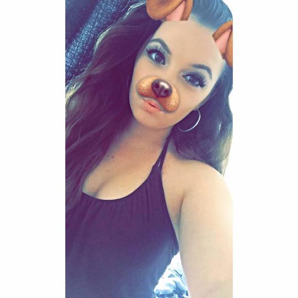 Meet your Posher, Jasmine