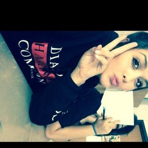 Meet your Posher, Cami