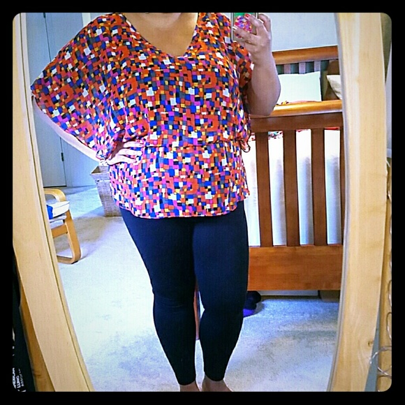 Colorful cinched waist top