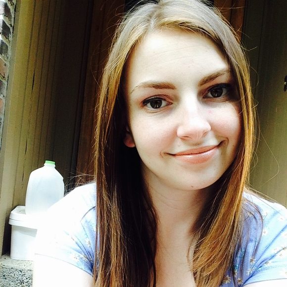 Meet your Posher, Cassie