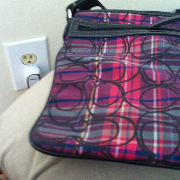 Coach cross body - Picture 1 of 3