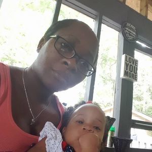 Meet your Posher, Ebony