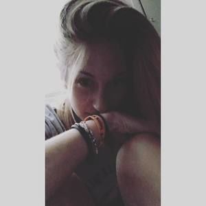 Meet your Posher, Carleyjo