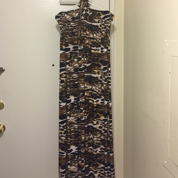 Brand New Maxi Halter Dress - Picture 1 of 3