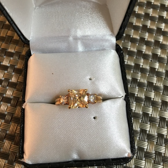 Gorgeous Ring