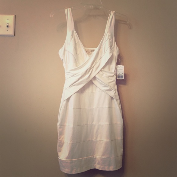 White fitted cocktail dress