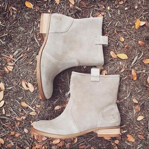 Taupe Sole Society booties