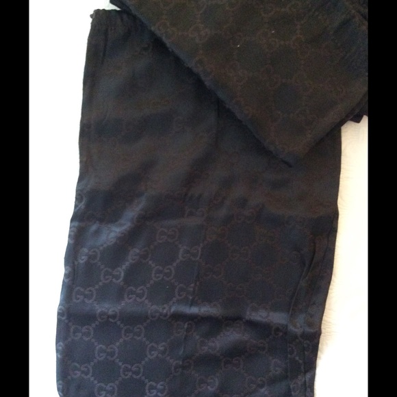 GUCCi shoe bags