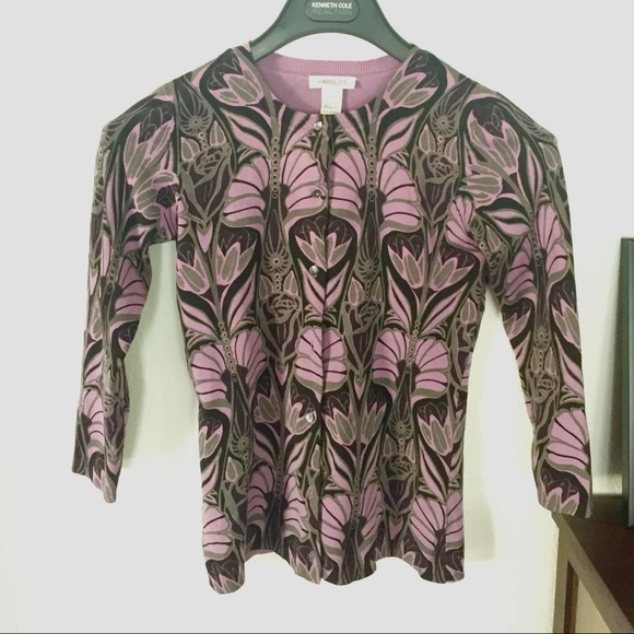 Harold's cardigan - Picture 1 of 3