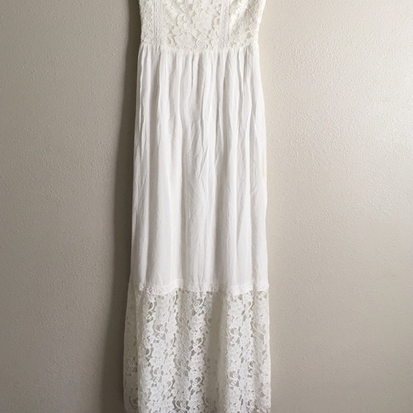 Dress - Picture 3 of 4