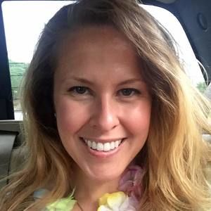 Meet your Posher, Laurlynn