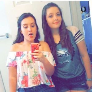 Meet your Posher, Victoria