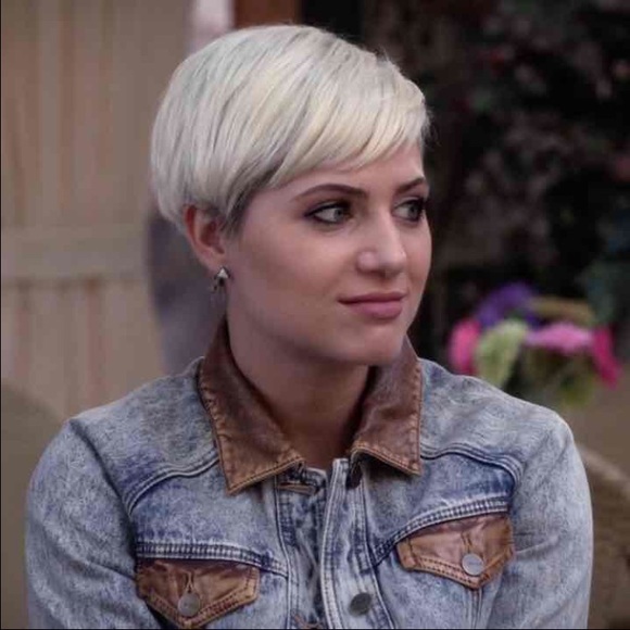 AS SEEN ON PRETTY LITTLE LIARS