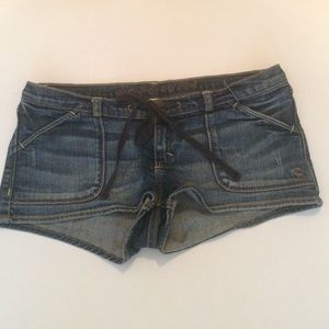 Abercrombie and Fitch Jean short. Size 6.