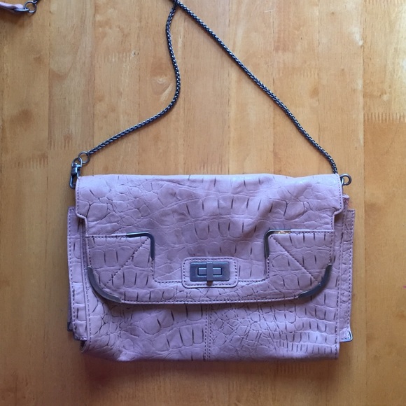 Jessica Simpson purse