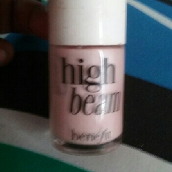 Benefit high beam highlighter