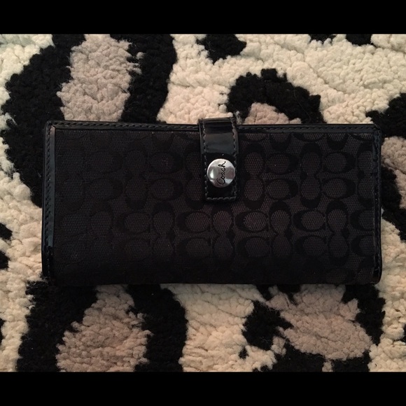 ❗️SOLD❗️Authentic coach wallet