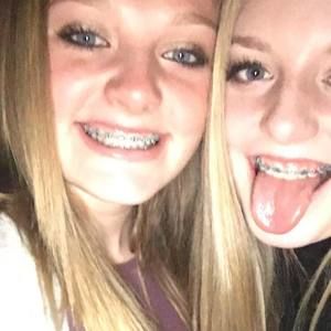 Meet your Posher, Abby