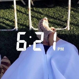 Meet your Posher, Perla