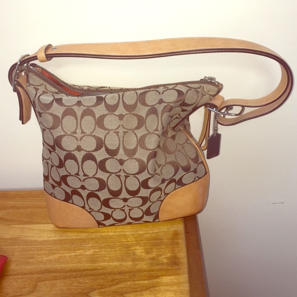 Coach bag - Picture 1 of 1