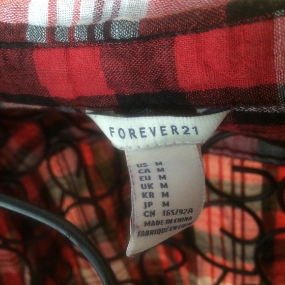 Classic Fitted Flannel - Picture 4 of 4